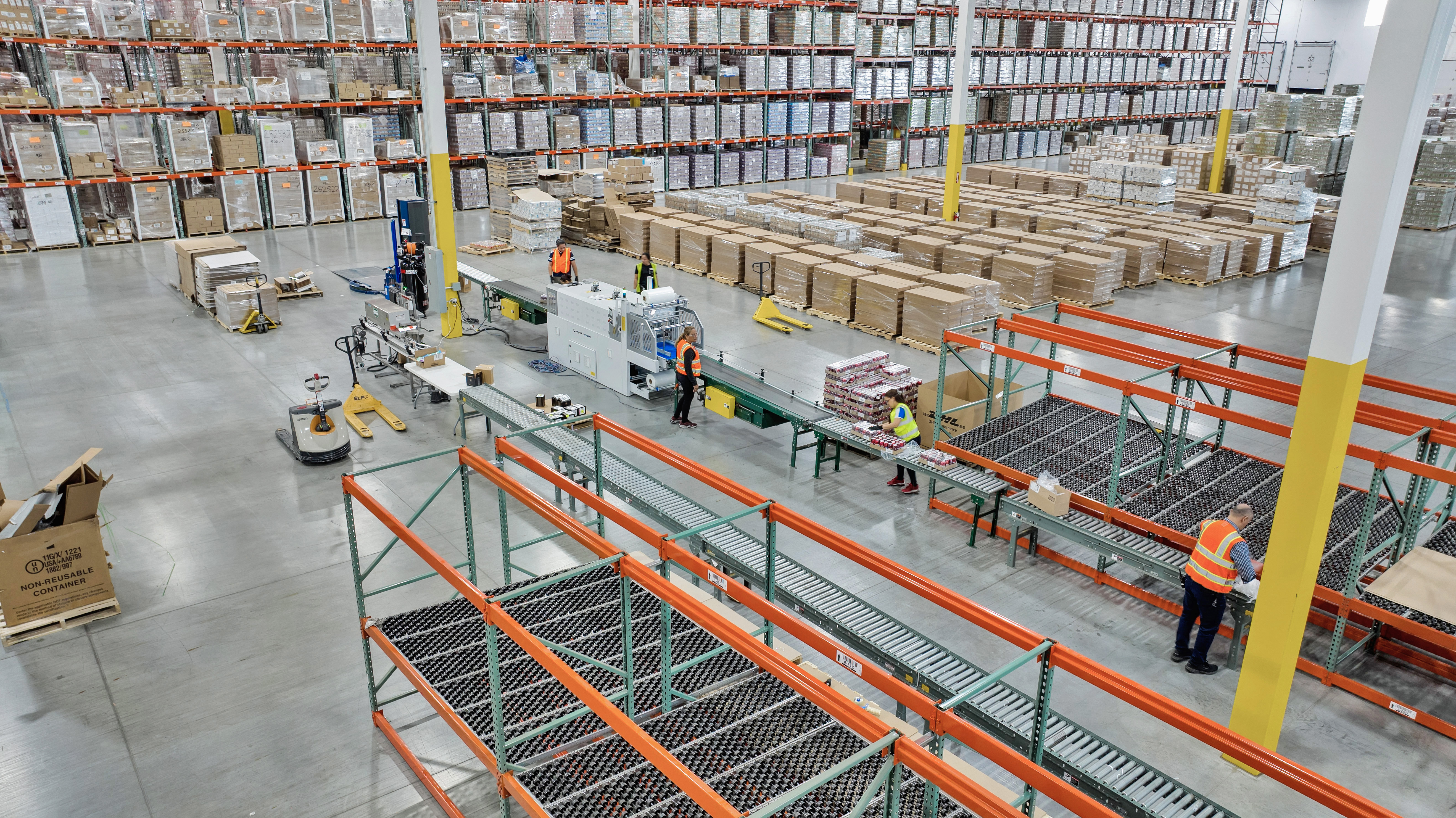 integrated inventory management and pick & pack operations